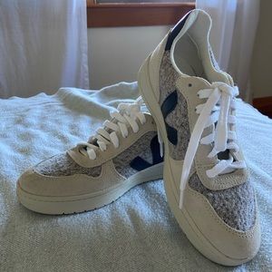 Veja Sneakers